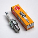 Bougie B8ES NGK Standard