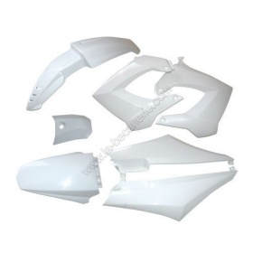 Kit habillage victoria bull (7 pi�ces) derbi senda /xtrem 2003>