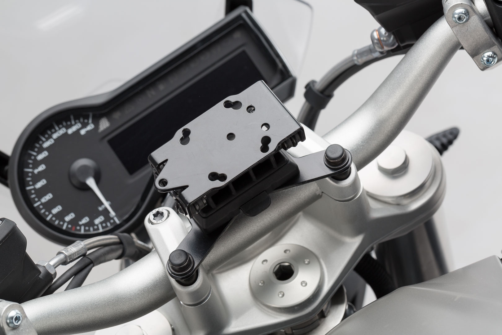 Support GPS SW-Motech QUICK-LOCK noir BMW R 1200 R 15-18