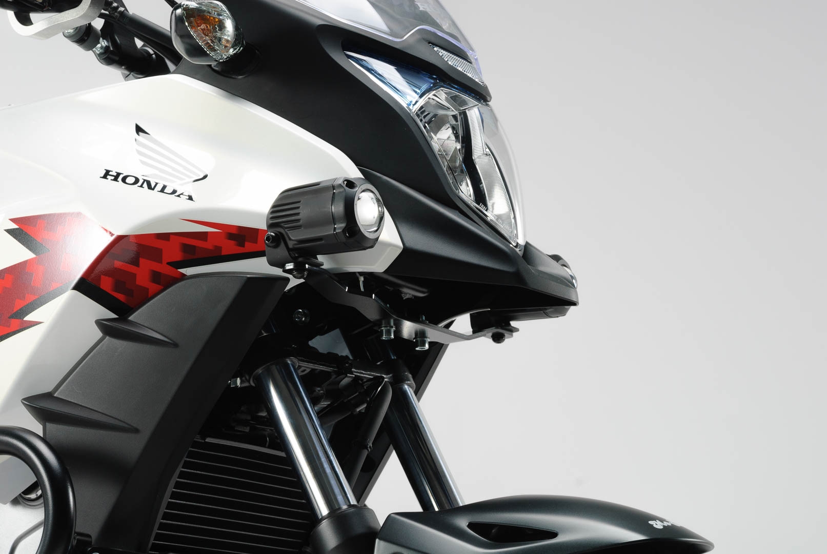 Supports pour feux additionnels SW-MOTECH noir Honda CB500X 13-17