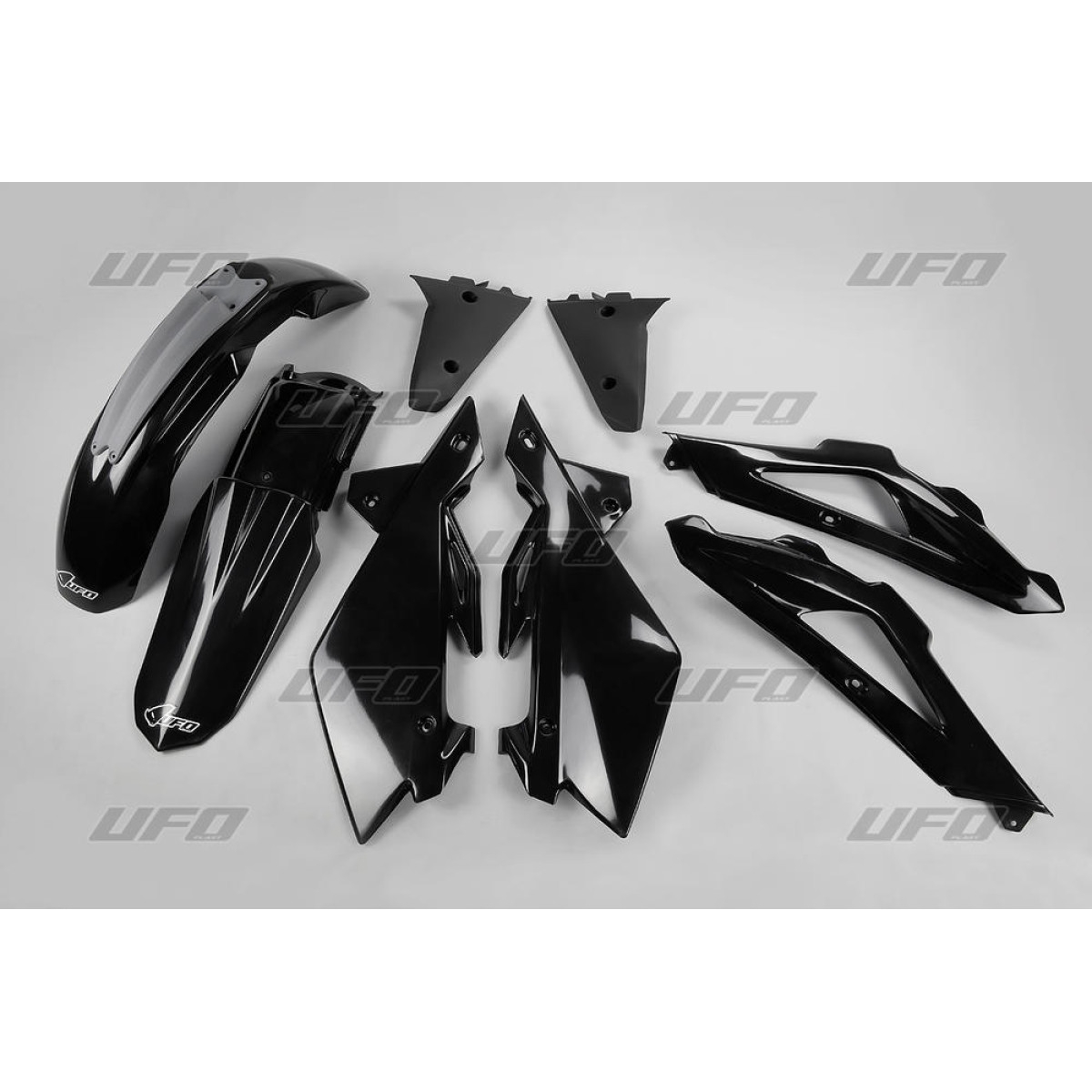 Kit plastique UFO Husqvarna 250 TC 2007 noir