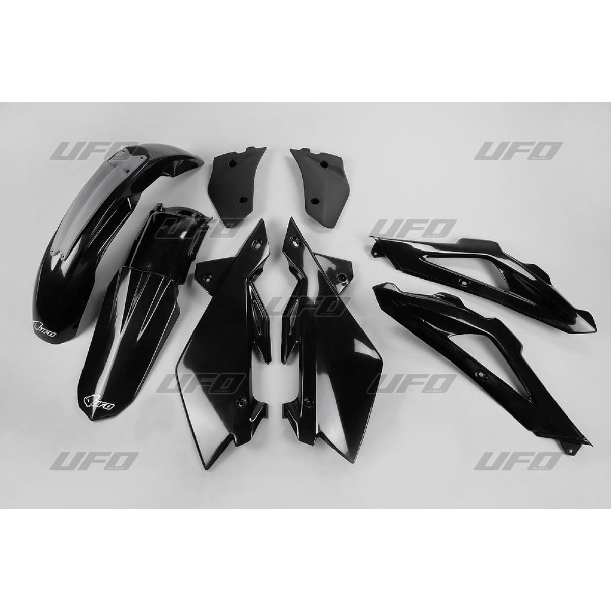 Kit plastique UFO Husqvarna 125 CR 07-08 noir