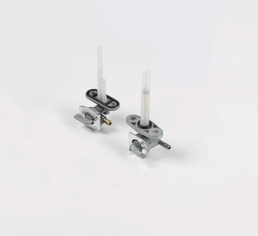 Robinet essence YCF 1 sortie