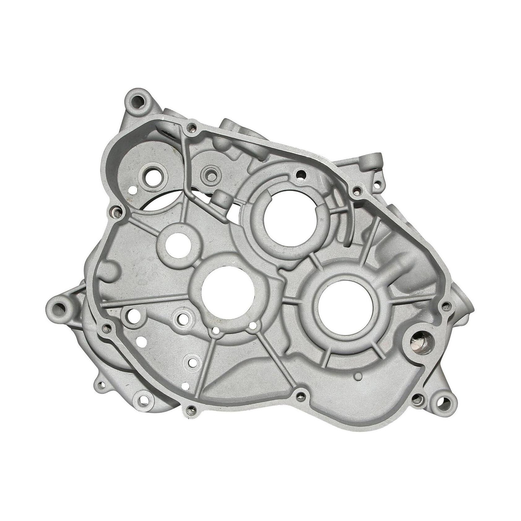 Carter moteur gauche coté embrayage Generic Trigger