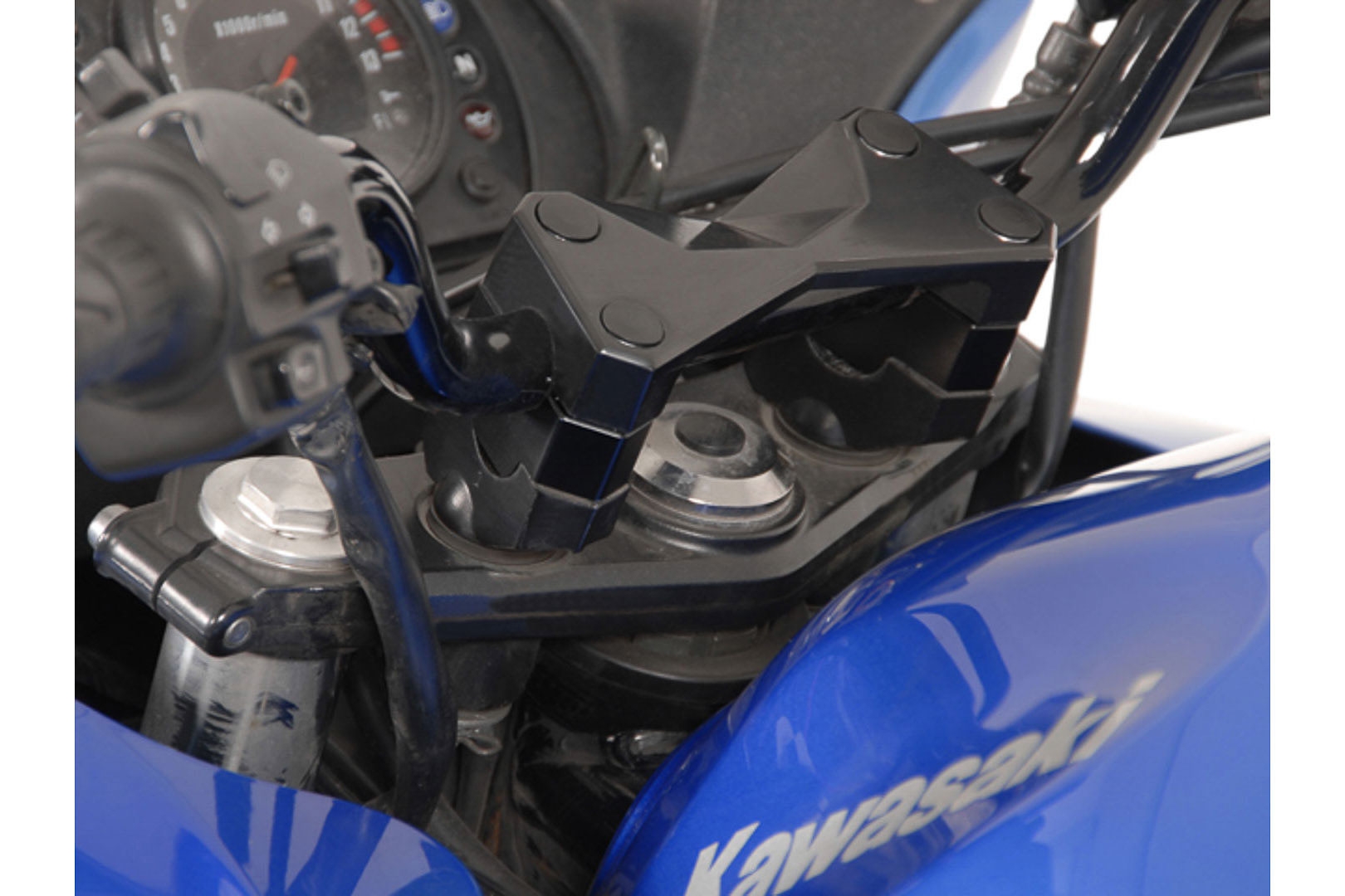 Rehausse de guidon SW-MOTECH guidon Ø22 mm noir Kawasaki Z 1000 / Z 75