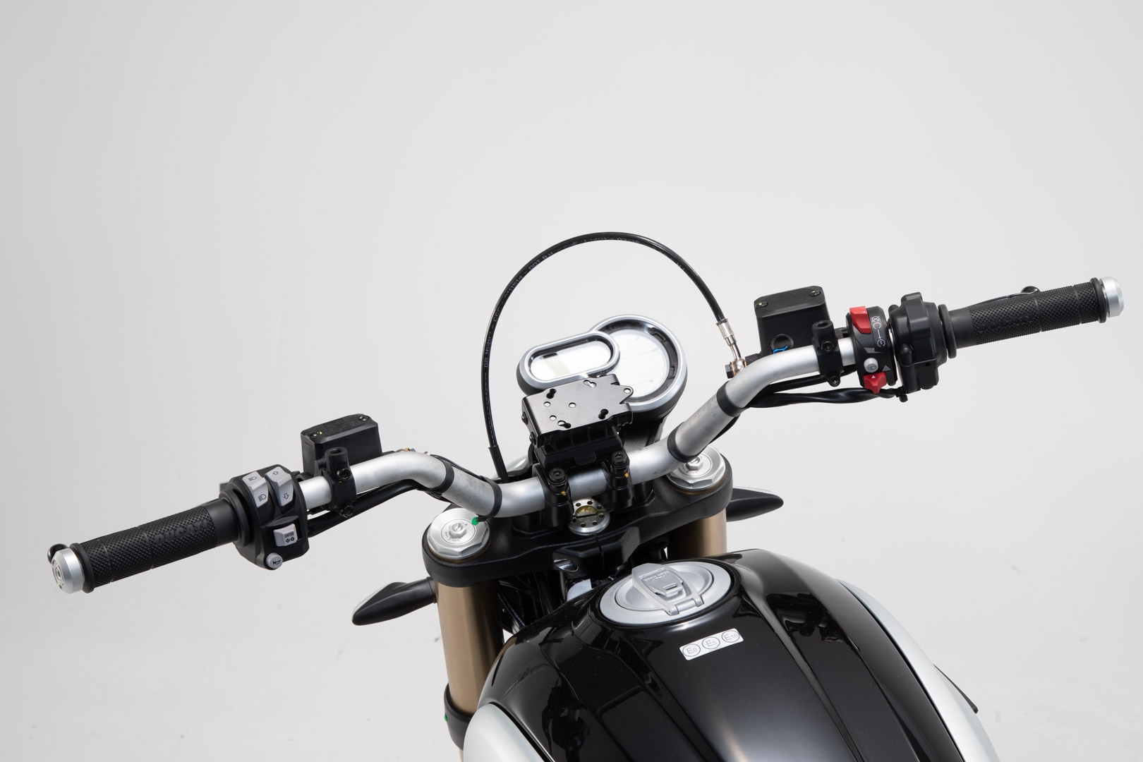 Support GPS SW-Motech Quick-Lock Ducati Scrambler 1100 Sport 2018