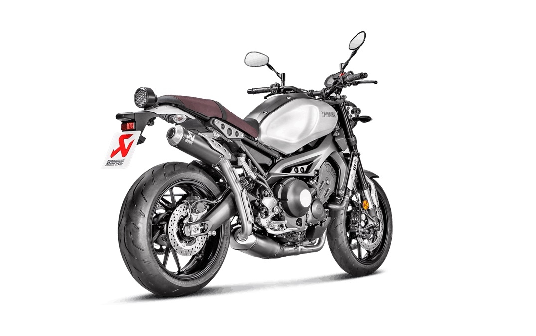 Ligne complète Akrapovic Racing line titane position haute Yamaha XSR