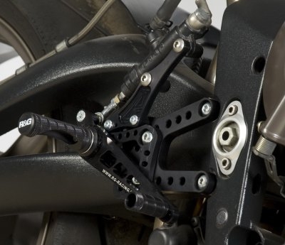 Commandes reculées R&G Racing noir Triumph Daytona 675 05-12