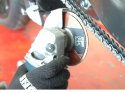 Pourquoi changer son Kit de chaine ? : Atelier Réparation Chambourcy Motos  78
