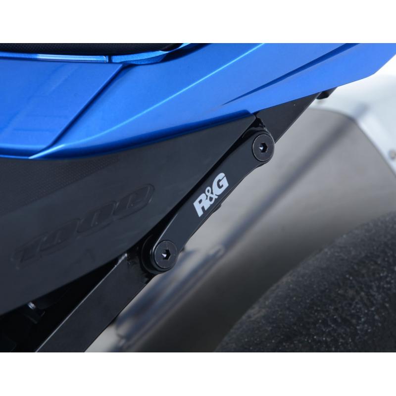 Cache orifice de repose-pieds arrière gauche R&G Racing noirs Suzuki GSX-R 1000 17-18