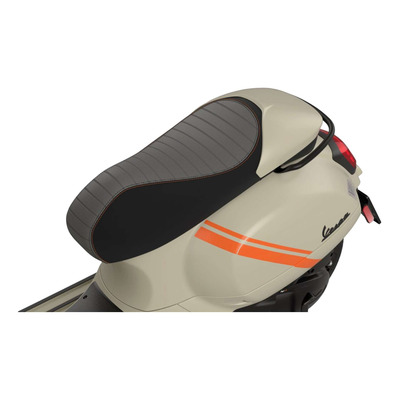 Capot de selle beige d'origine 1B011529000Q03 Vespa GTV 310 2025-