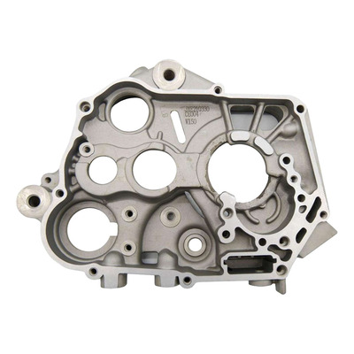 Demi Carter Moteur YCF côté Droit pour Moteur ZONGSHEN Fiddy de 150cc type MINI GP 157 / SM 155