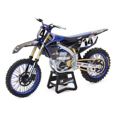 Moto miniature New Ray Yamaha 450 YZF Dylan FERRANDIS Échelle 1/12°