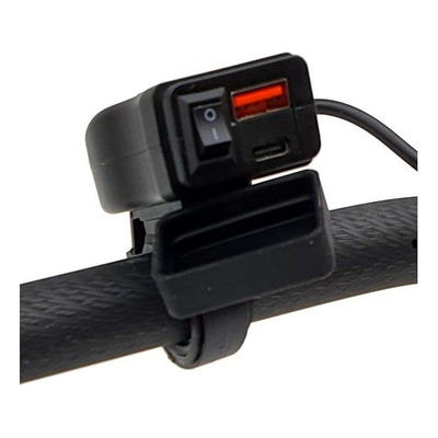 Prise USB et USB-C double charge rapide 3.0A Brazoline étanche avec fixation et interrupteur