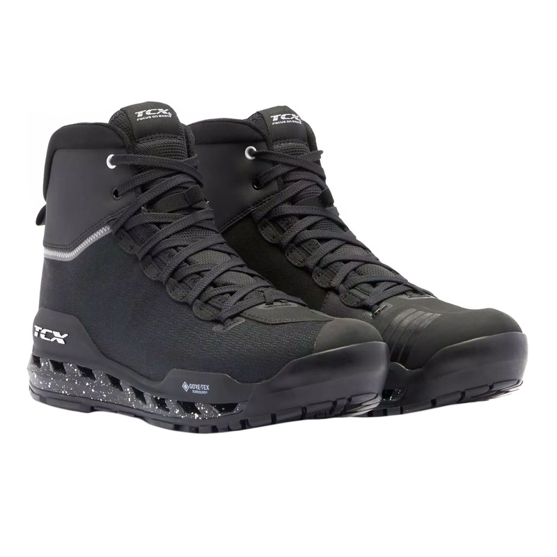 Baskets moto TCX Climatrek Surround GTX black/white