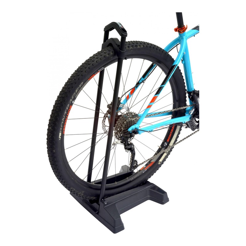 Support présentoir vélo en élévation par les roues (1 vélo) - Outillage et  entretien sur La Bécanerie