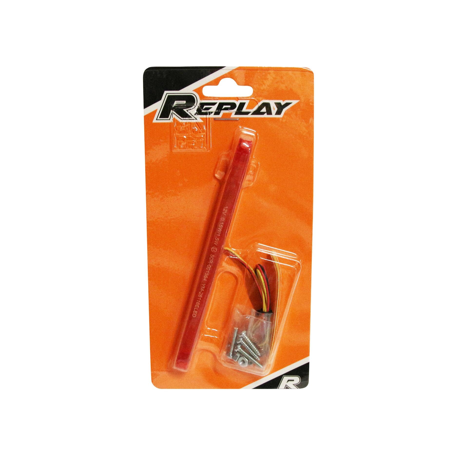 FEU ARRIERE UNIVERSEL REPLAY A LEDS OVALE ROUGE 15 LEDS ** - FP MOTO