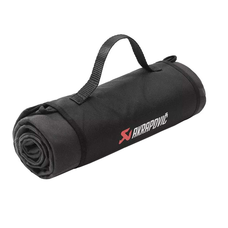 Couverture de Picnic Akrapovic noire