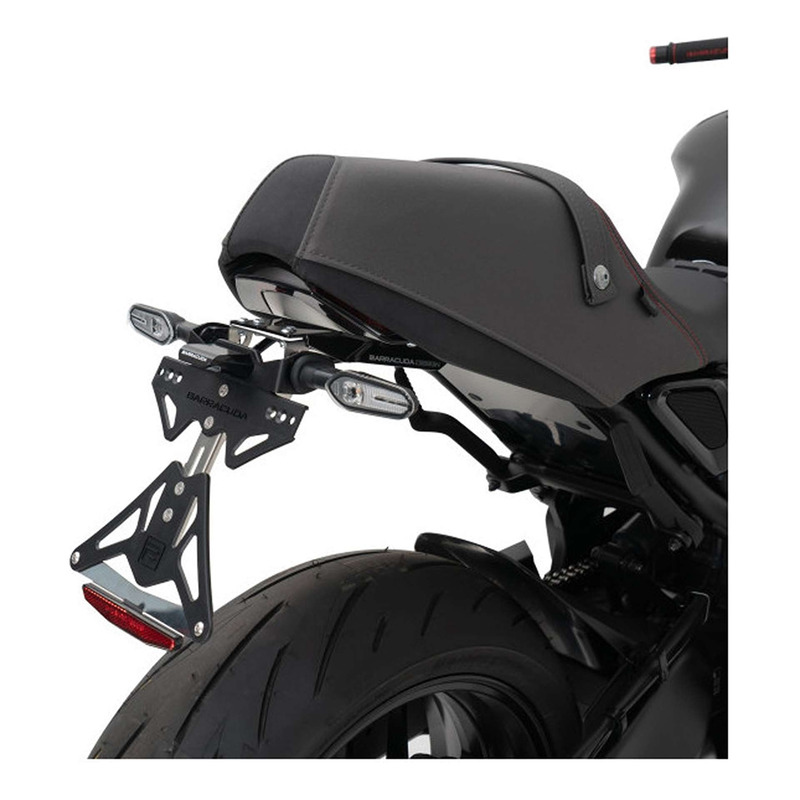 Support de plaque Barracuda Yamaha XSR 900 22-23 avec supports clignons d'origine