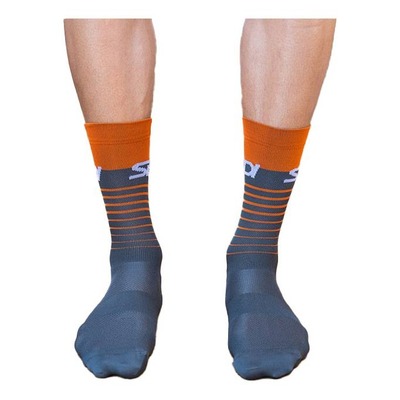 derbies et chaussettes